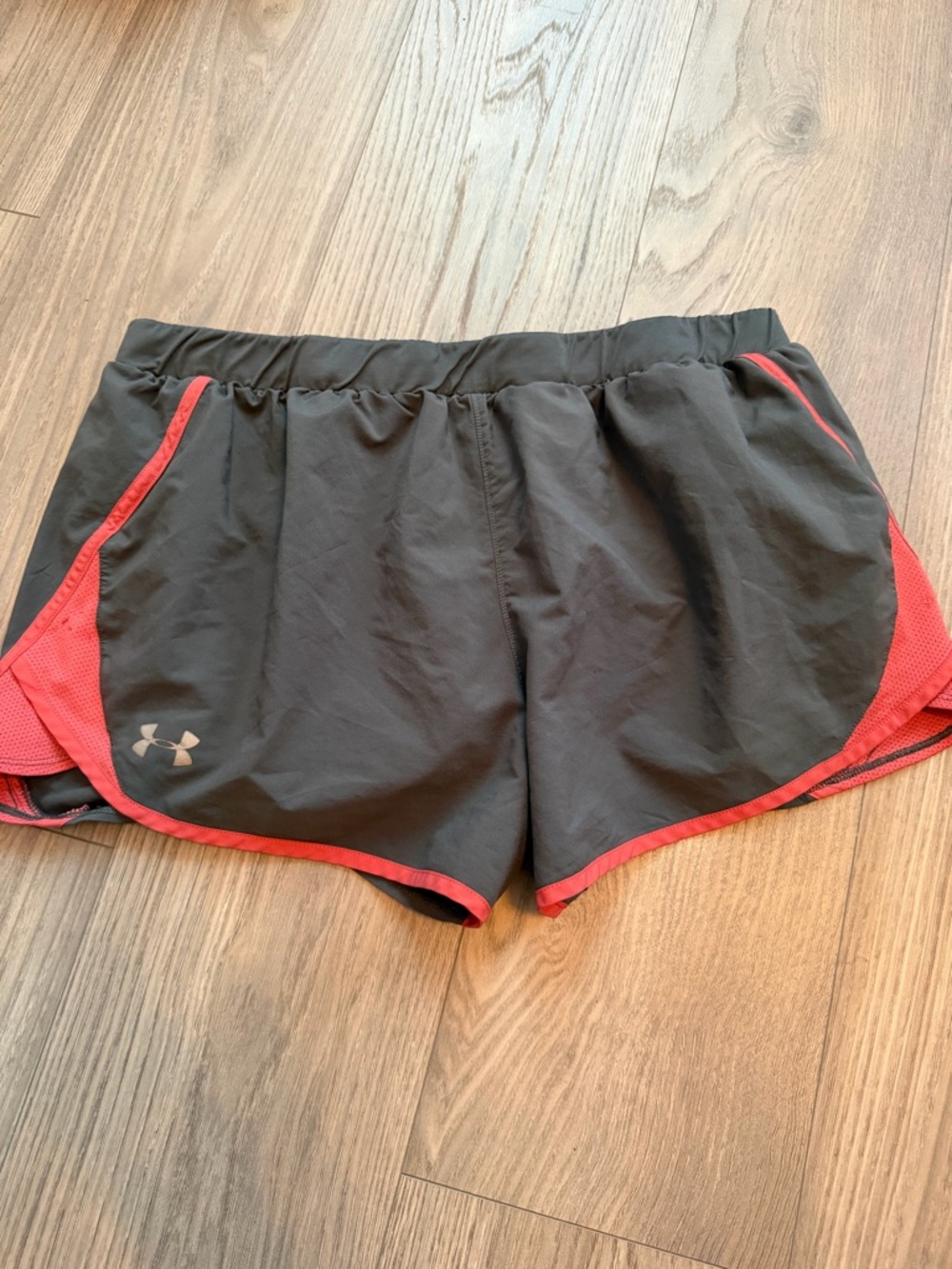 Under Armour Black Running Shorts Pink Trim HeatGear Size XL